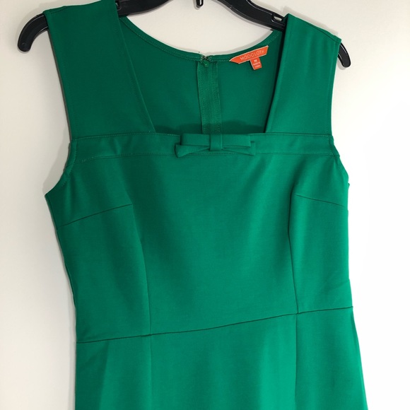NEW ModCloth Retro Sheath Square Neckline Dress - Picture 6 of 8